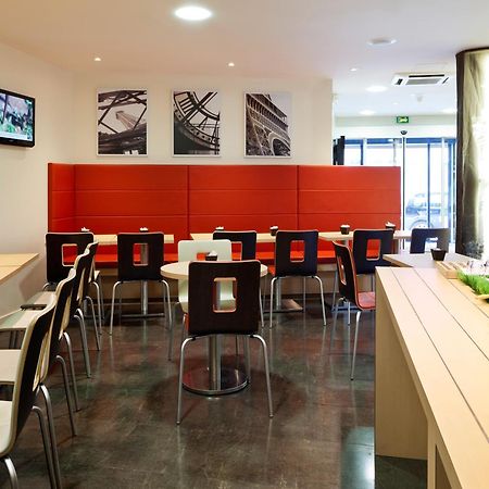 Отель Ibis Paris Gare De Lyon Reuilly Экстерьер фото